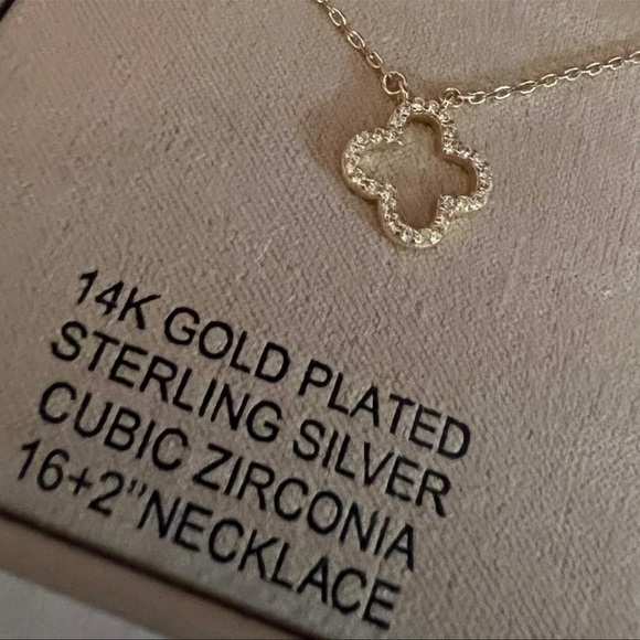 Rachel Zoe Clover Necklace - Picture 3 of 3